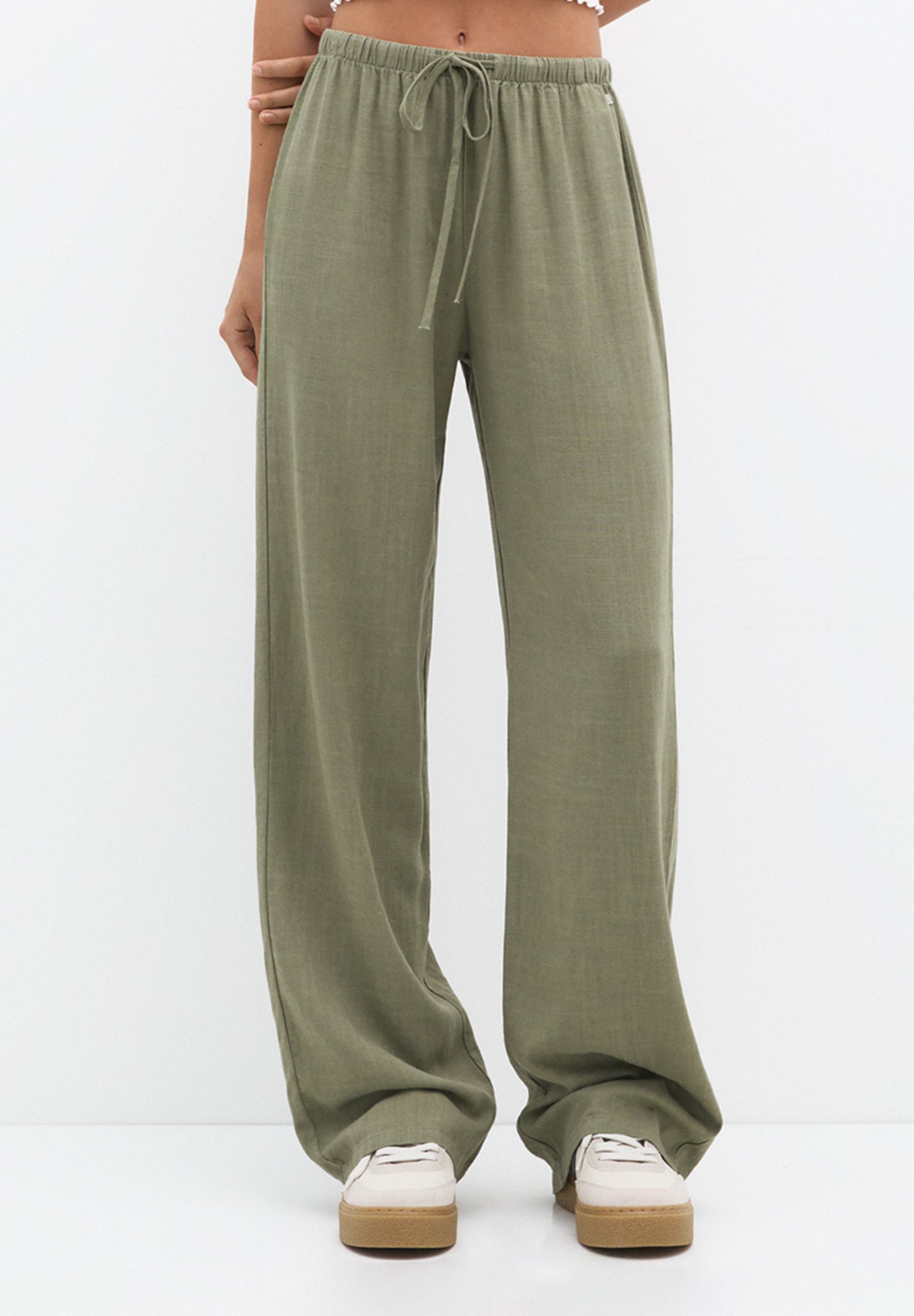 Pull and bear stoffhose green Clearance
